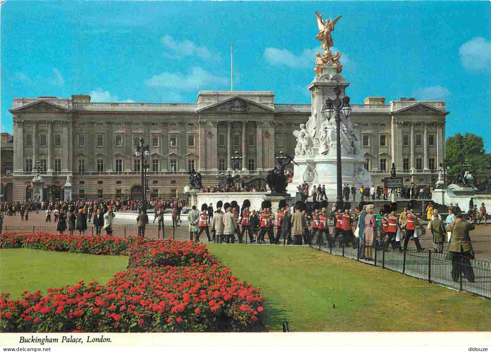 Angleterre - London - Buckingham Palace - Guards - London - England - Royaume Uni - UK - United Kingdom - CPM - Carte Ne - Buckingham Palace