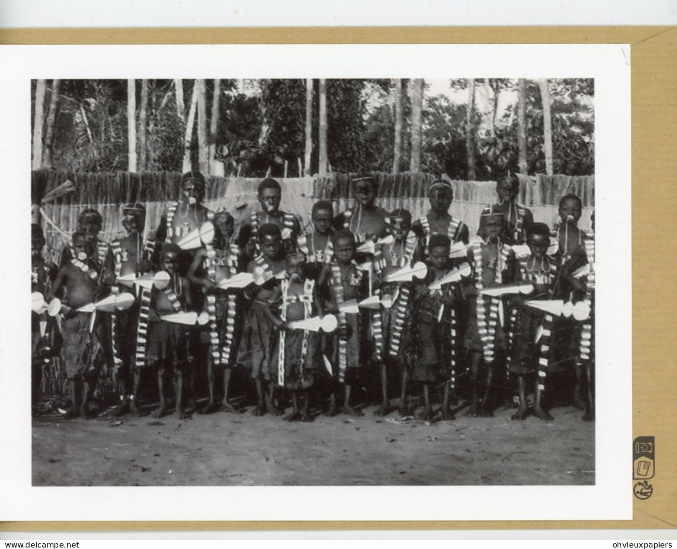 CONGO BELGE Banziville  1930  Pratique De L'excision   Tres Belle Photo - Etnica & Cultura