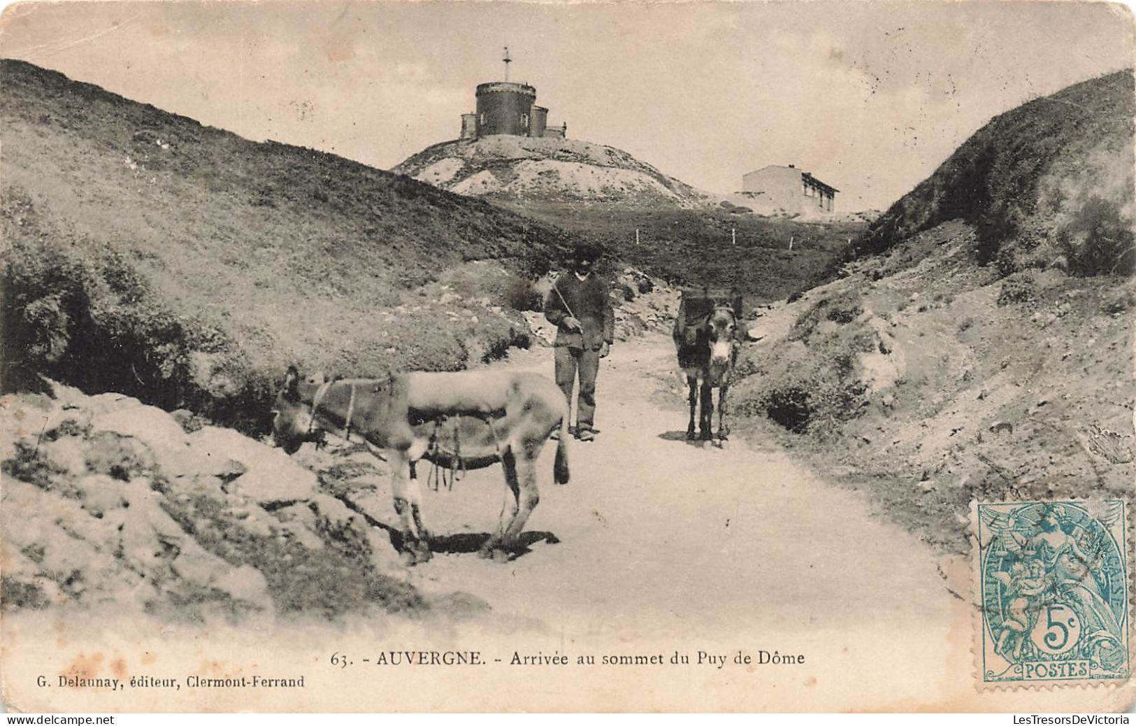 FRANCE - Auvergne - Arrivée Au Sommet Du Puy De Dôme - Carte Postale Ancienne - Auvergne Types D'Auvergne