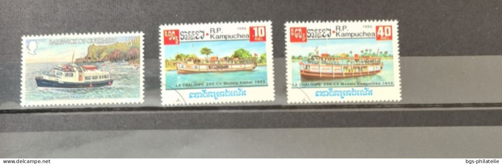 Collection de timbres sur le thème des Bateaux.