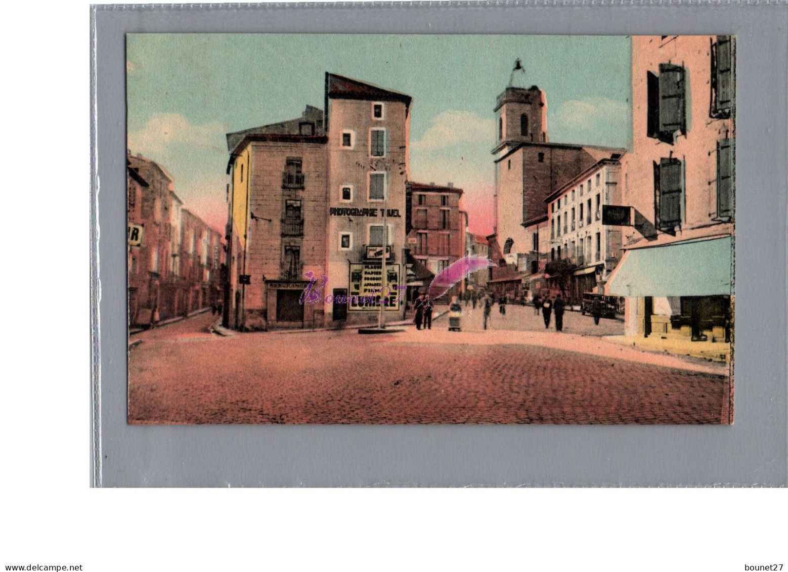 CPA - PEZENAS 34 - Les Place Des Trois Six Et La Rue Jean Jacques Rousseau Animé Couleur - Pezenas