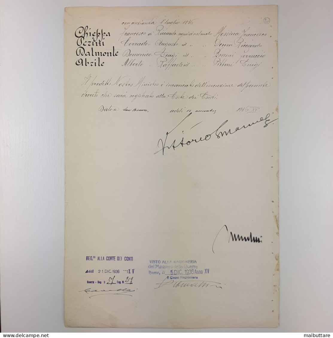 Decreto Firmato Da Vittorio Emanuele III Re D’Italia E Controfirmato Da Benito Mussolini - Décrets & Lois