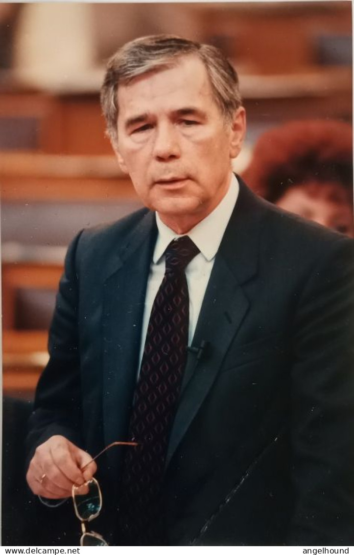 Gyula Horn - Former Prime Minister Of Hungary  In Office  ( 1994-1998 ) - Político Y Militar