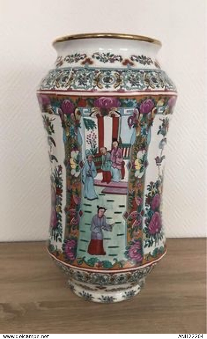 Ancien Vase Balustre En Céramique Magnifiquement Décoré, Chine, Milieu 20ème, H : 48 Cm - Art Asiatique