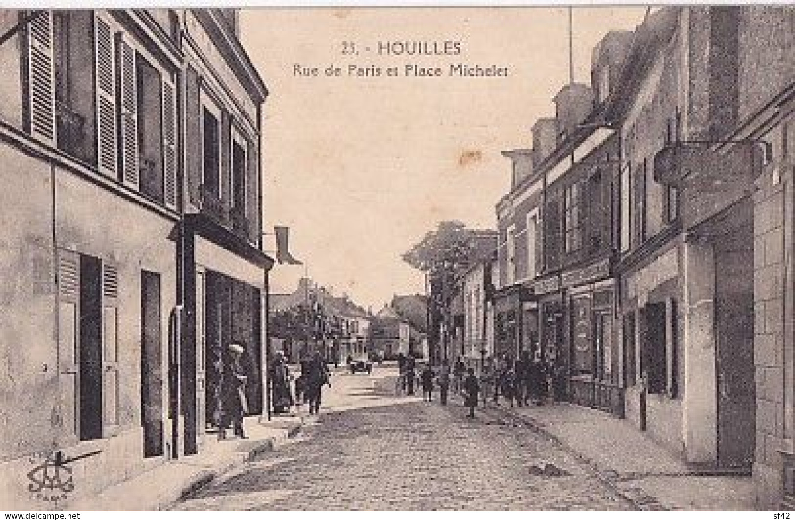 HOUILLES               RUE DE PARIS ET PLACE MICHELET     ENSEIGNE DE BOTTIER - Houilles