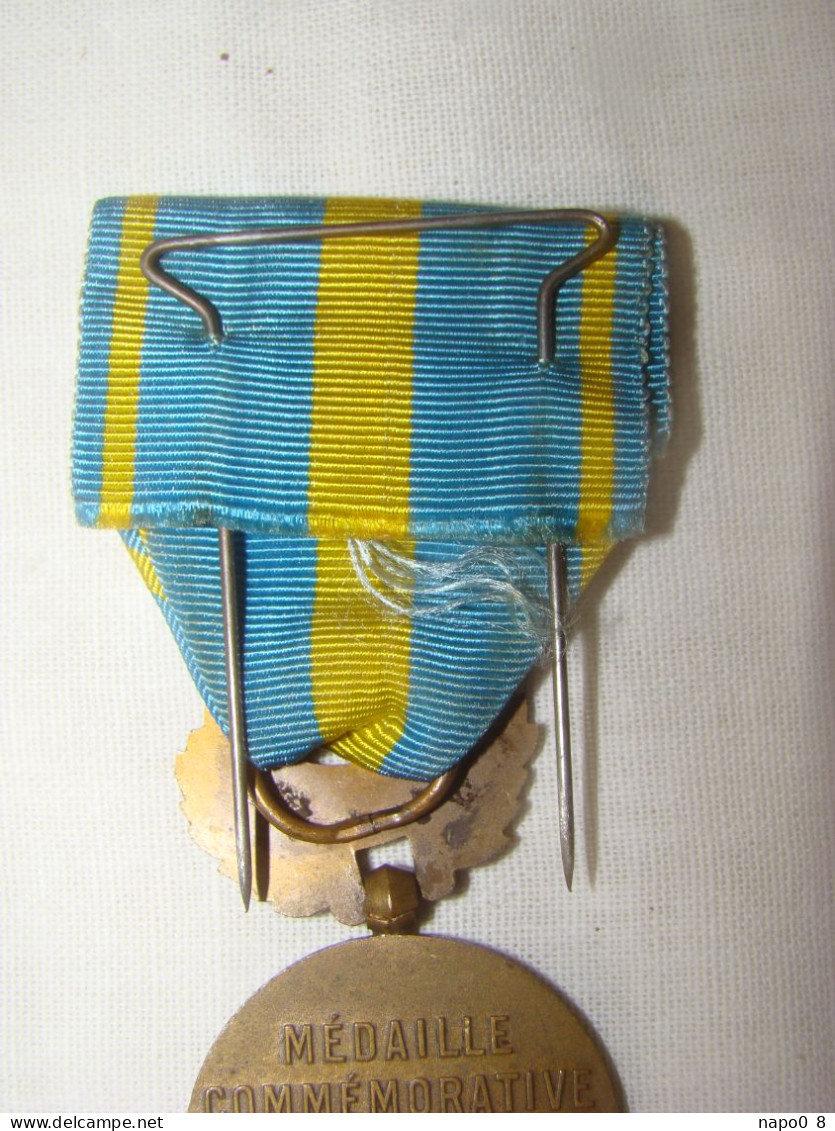 Médaille Commémorative Des Opérations Du Moyen Orient ( 1956 ) - France