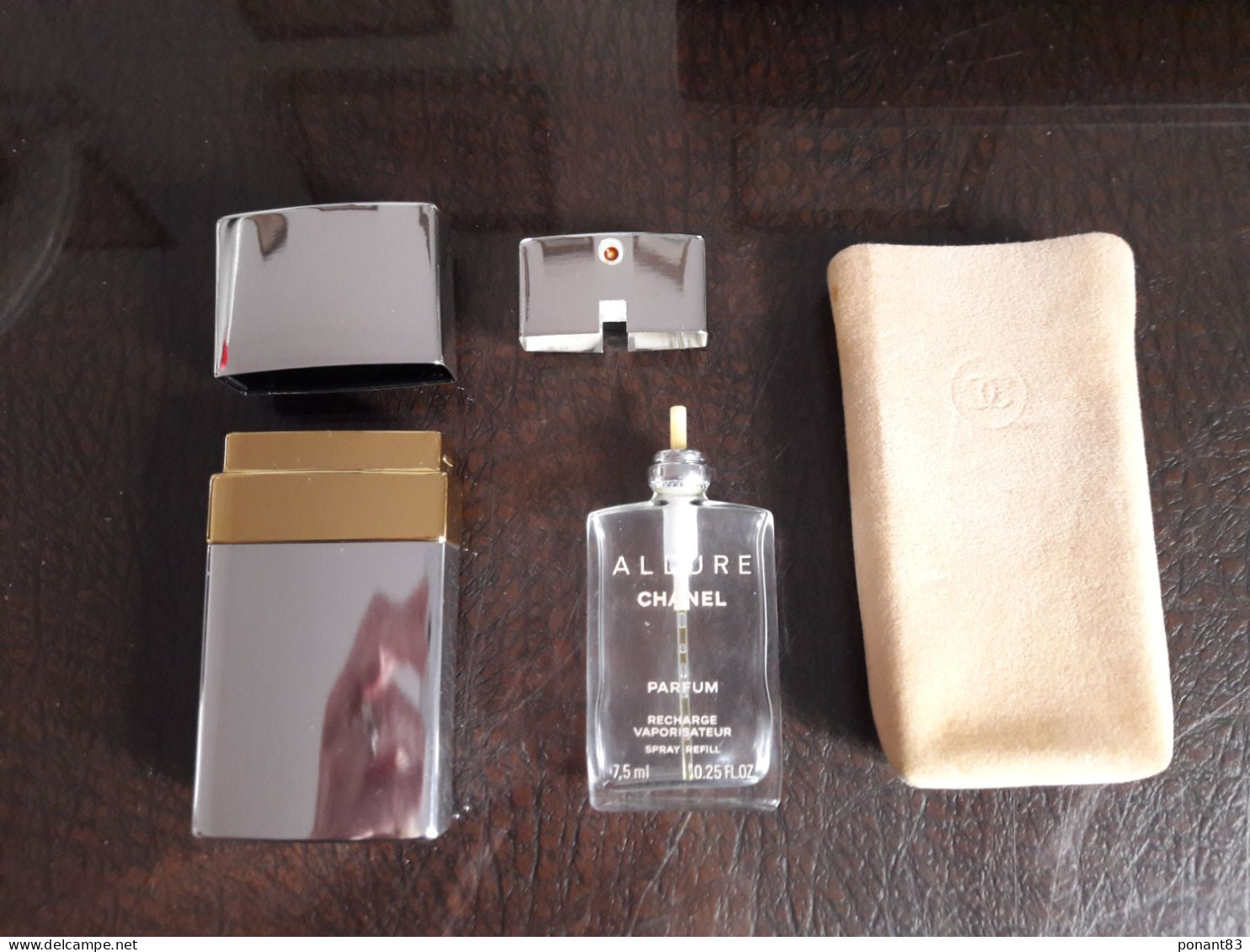 Vaporisateur Allure De Chanel Parfum - Vide - Avec Son étui En Suédine - Voir Scans - - Unclassified