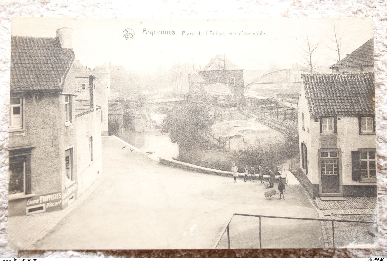 Arquennes "Place De L'église, Vue D'ensemble" - Seneffe