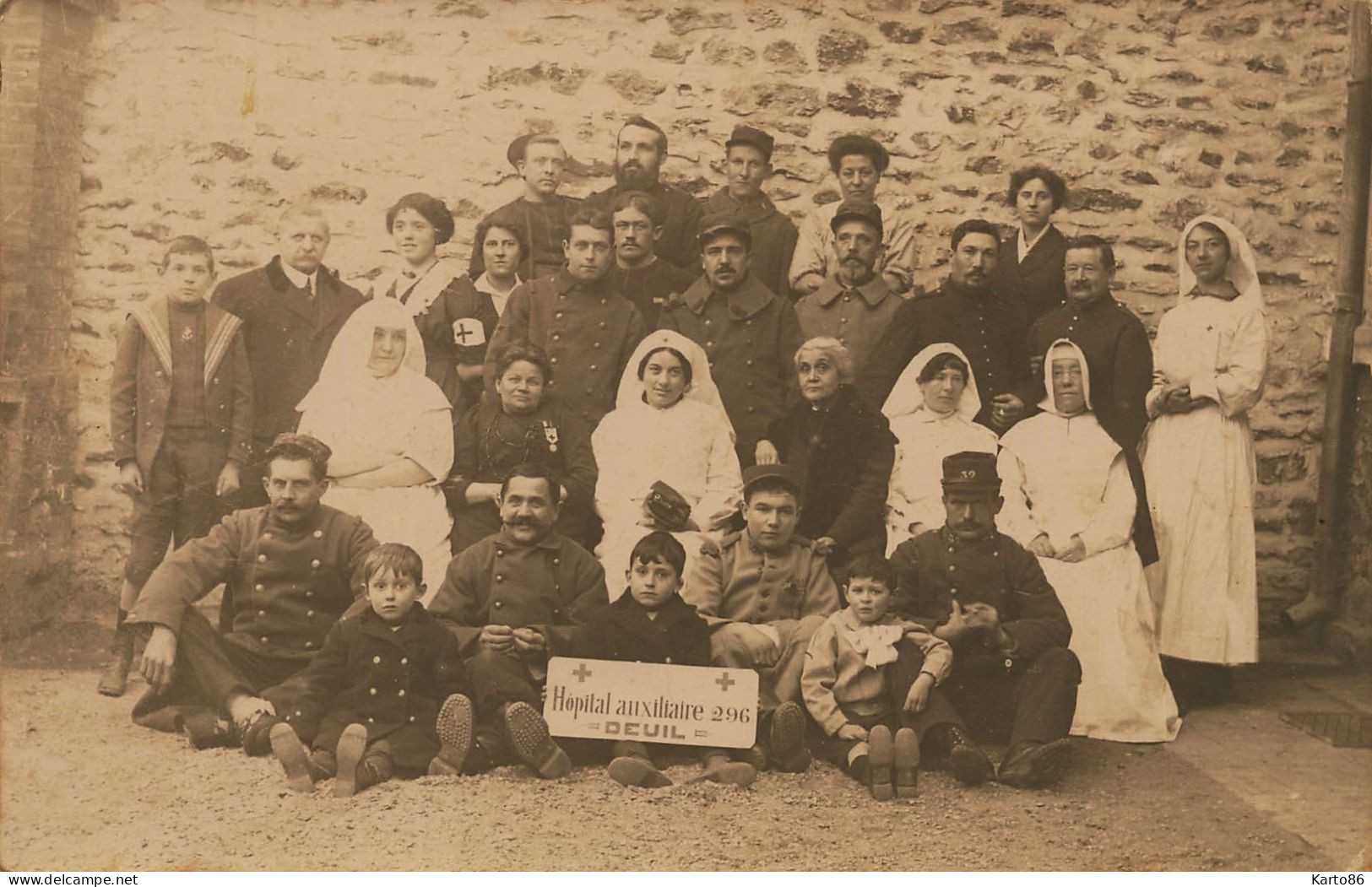 Deuil La Barre * Carte Photo * Hôpital Militaire Auxiliaire N°296 * Soldats Blessés Infirmières * + CACHET Croix Rouge - Deuil La Barre