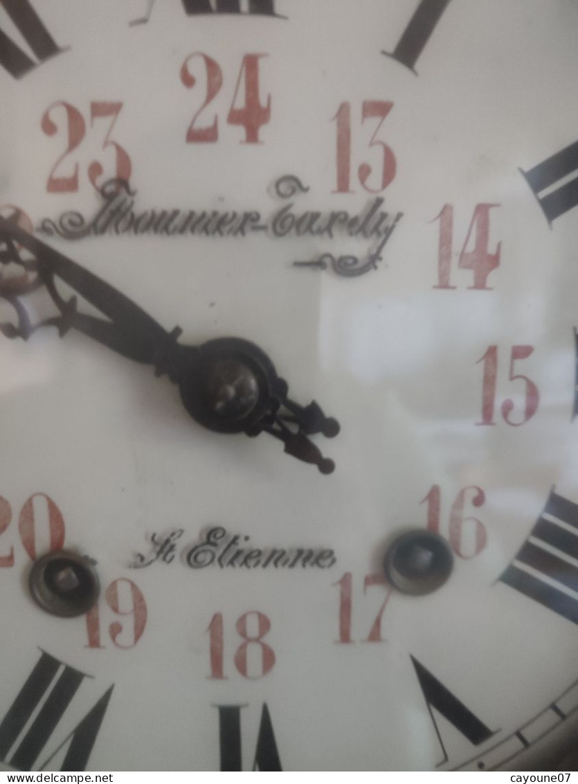 Ancien Carillon œil De Bœuf H Mounier Tardy St Étienne à Réviser Napoléon III - Wanduhren