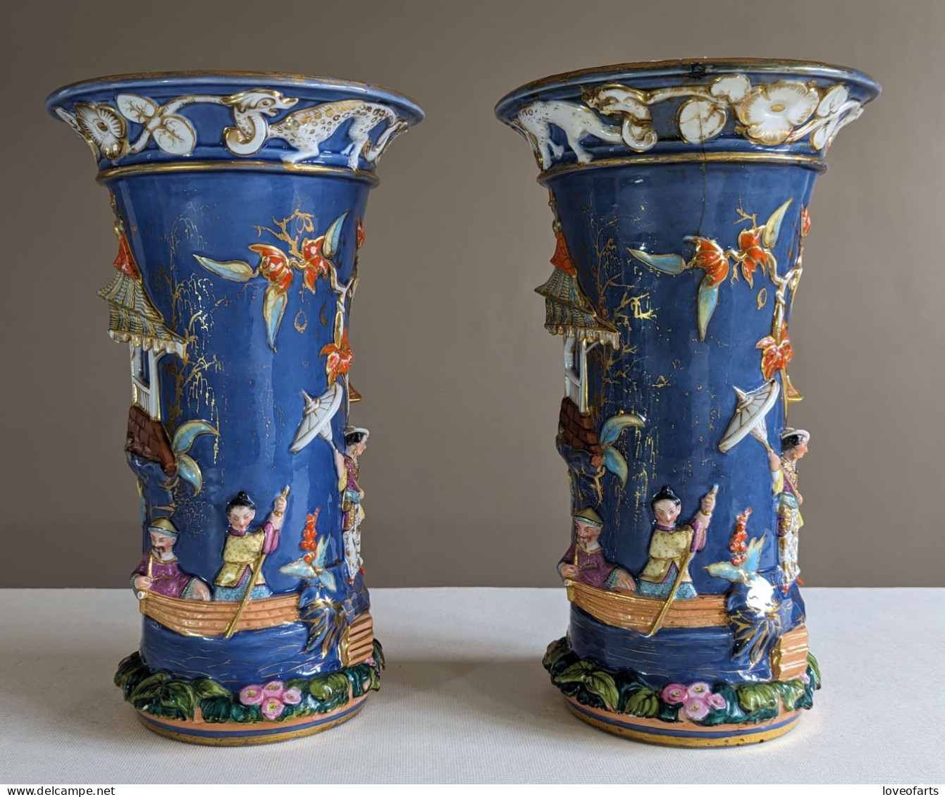 Paire De Vases Chinois, Manufacture De Bayeux, Période Veuve Langlois (1847-1849) - Autres & Non Classés