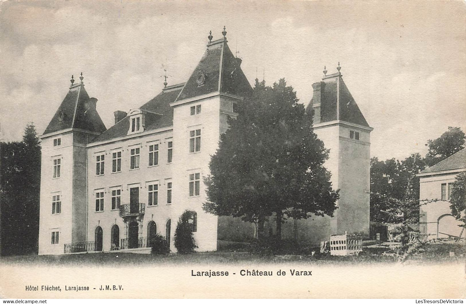 FRANCE - Larajasse - Vue Sur Le Château De Varax - Vue Générale - Face à L'entrée - Hôtel Fléchet-Carte Postale Ancienne - Other & Unclassified