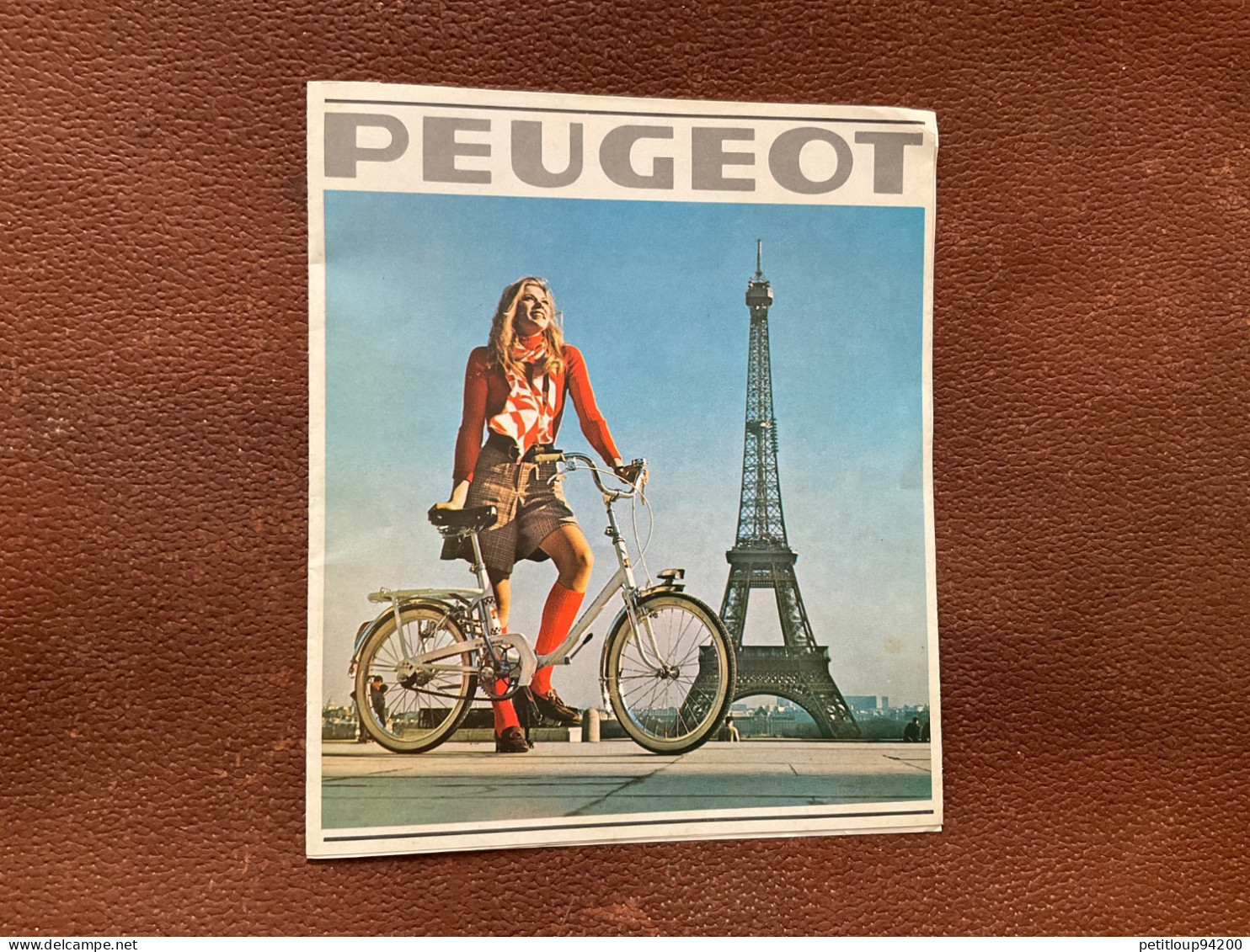 533 DOCUMENT COMMERCIAL Depliant PEUGEOT Cycles  TOURISME  JUNIOR  SPORT  WEEK-END - Petits Métiers