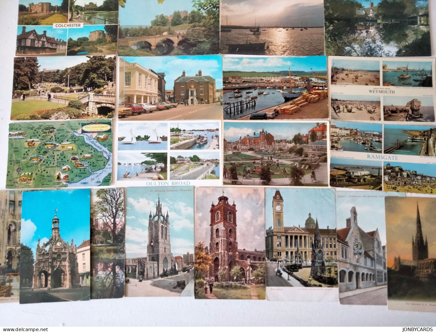 Dèstockage-United Kingdom Lot Of 80 Colour Postcards From 1904.#35 - Collections & Lots