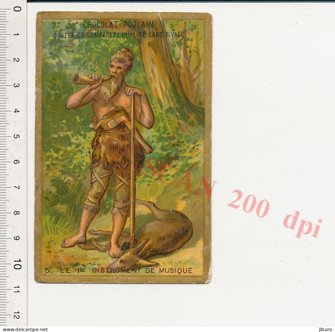 Image Chromo Gaufrée Ancienne Chocolat Poulain Progrès Instrument D'appel Chasse Fôrêt (cor) Homme Préhistorique Arme - Poulain