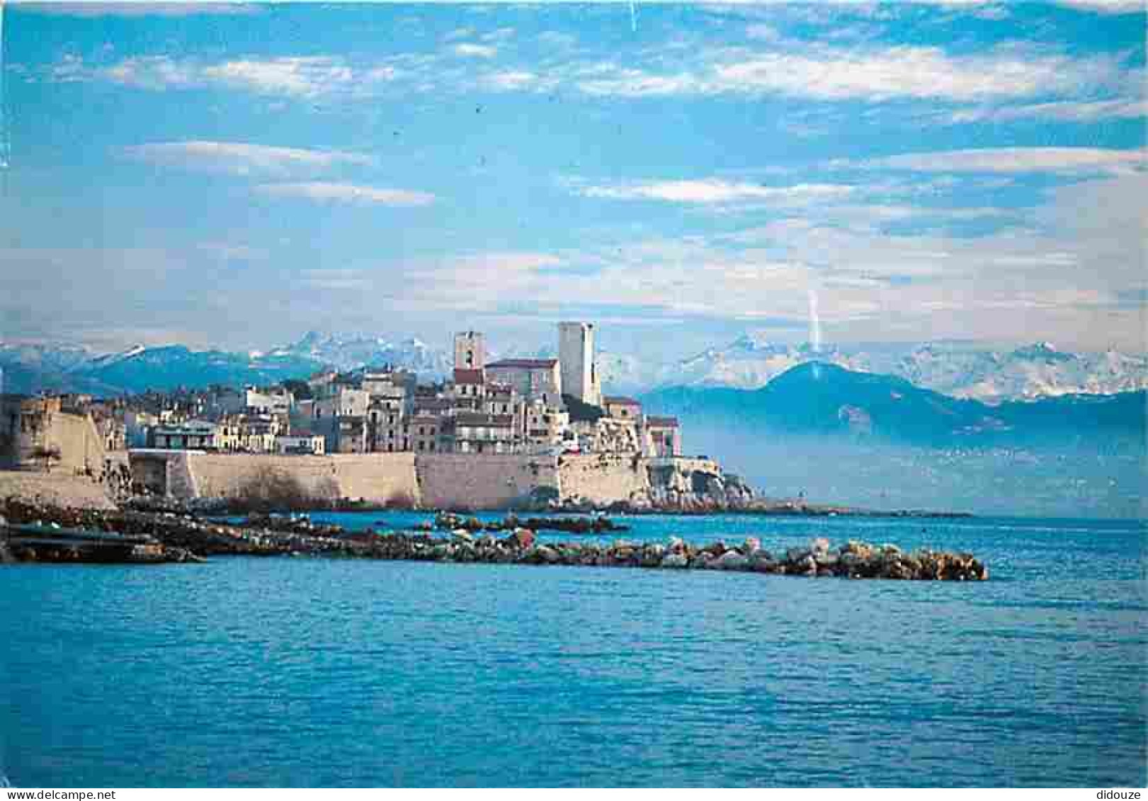 06 - Antibes - Les Remparts - Eclairage Matinal Sur Les Remparts - CPM - Voir Scans Recto-Verso - Antibes - Les Remparts