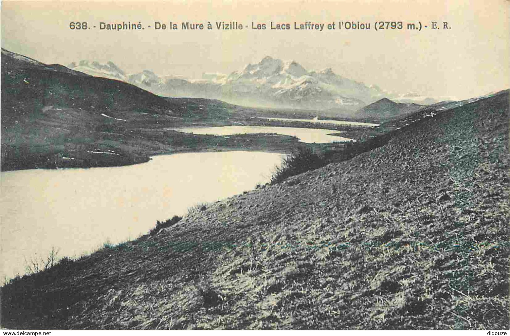 38 - Laffrey - Les Lacs Laffrey Et L'Obiou - CPA - Voir Scans Recto-Verso - Laffrey