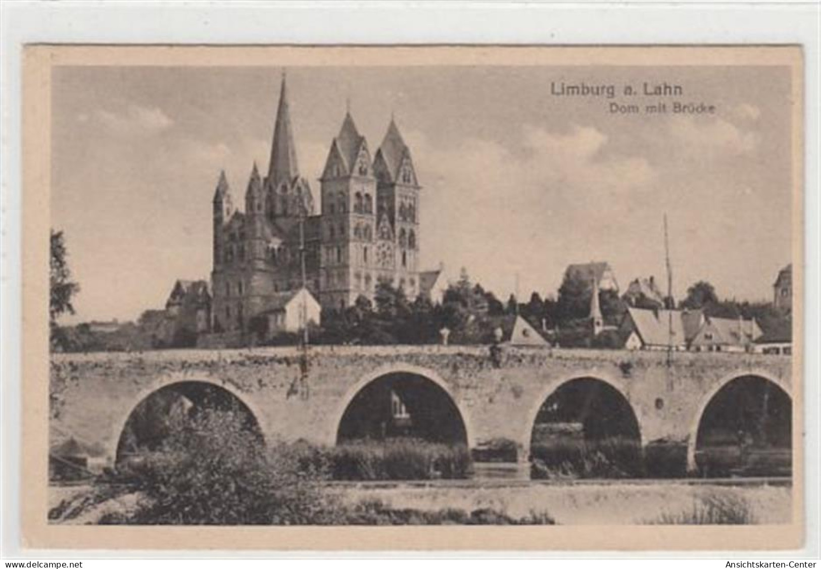 39092302 - Limburg. Dom Lahnbruecke Gelaufen, 1939. Leicht Buegig, Kleiner Knick Unten Links, Sonst Gut Erhalten - Limburg