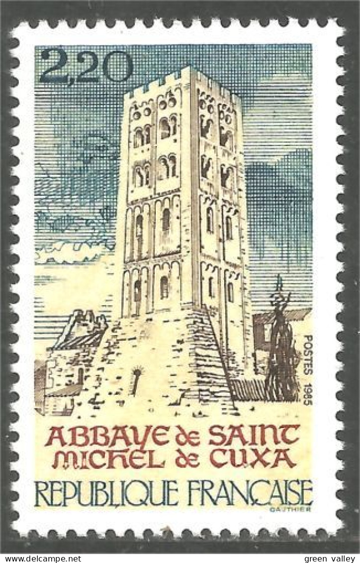 353 France Yv 2351 Abbaye Saint Michel De Cuxa Abbey MNH ** Neuf SC (2351-1c) - Monuments