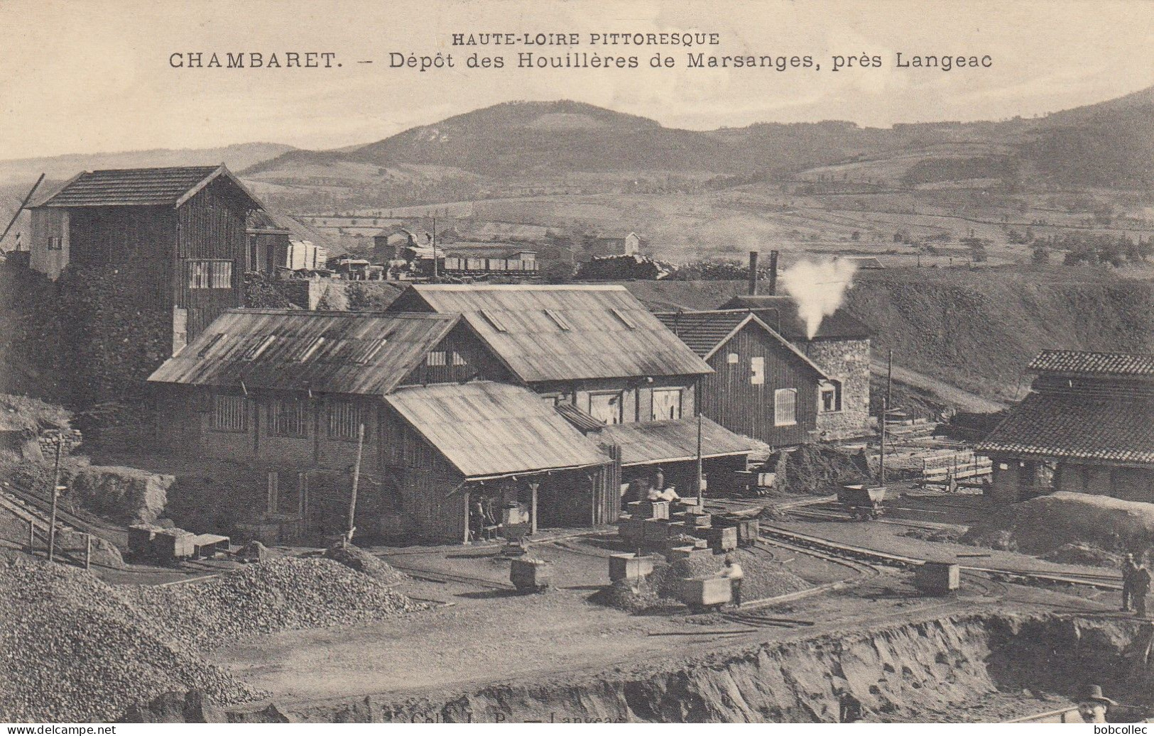 CHAMBARET (Haute-Loire): Dépôt Des Houillères De Mersanges, Près Langeac - Langeac