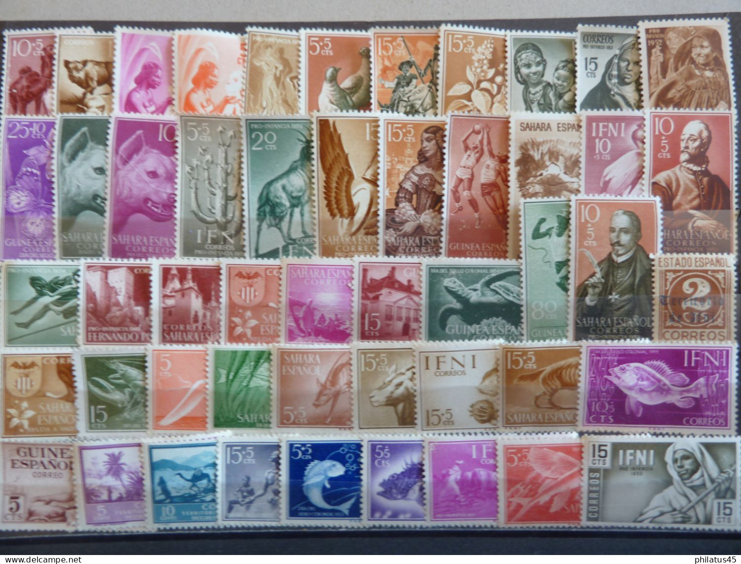 COLONIES ESPAGNOLES LOT DE 50 TIMBRES NEUFS  TOUS DIFFERENTS - Otros & Sin Clasificación