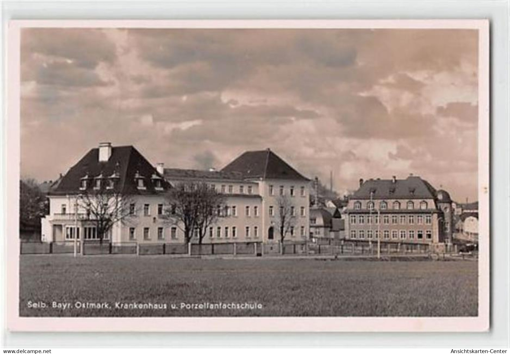 39113602 - Selb, Bayerische Ostmark. Krankenhaus Und Porzellanfachschule. Feldpost Gute Erhaltung. - Hof