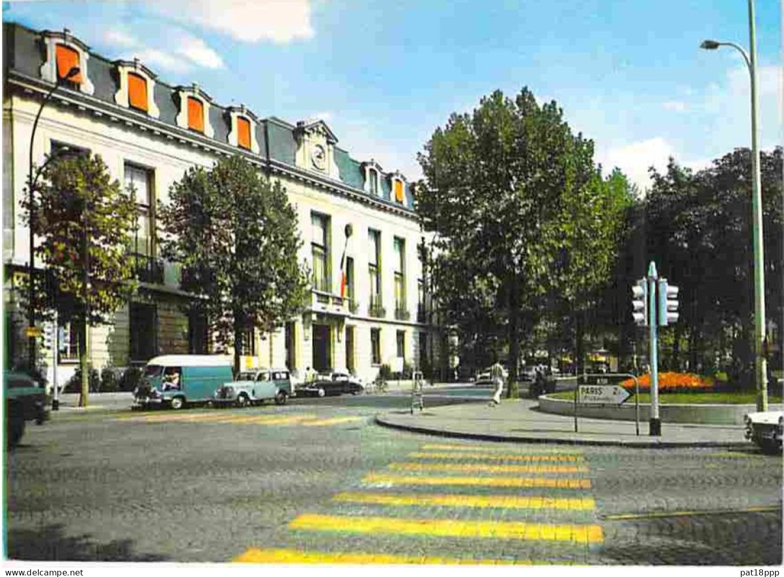 Lot de 45 cartes de MAIRIE - HOTEL DE VILLE (Villes et Villages) FRANCE : 10 CPA + 5 CPSM PF + 30 CPSM-CPM (1960-90's)