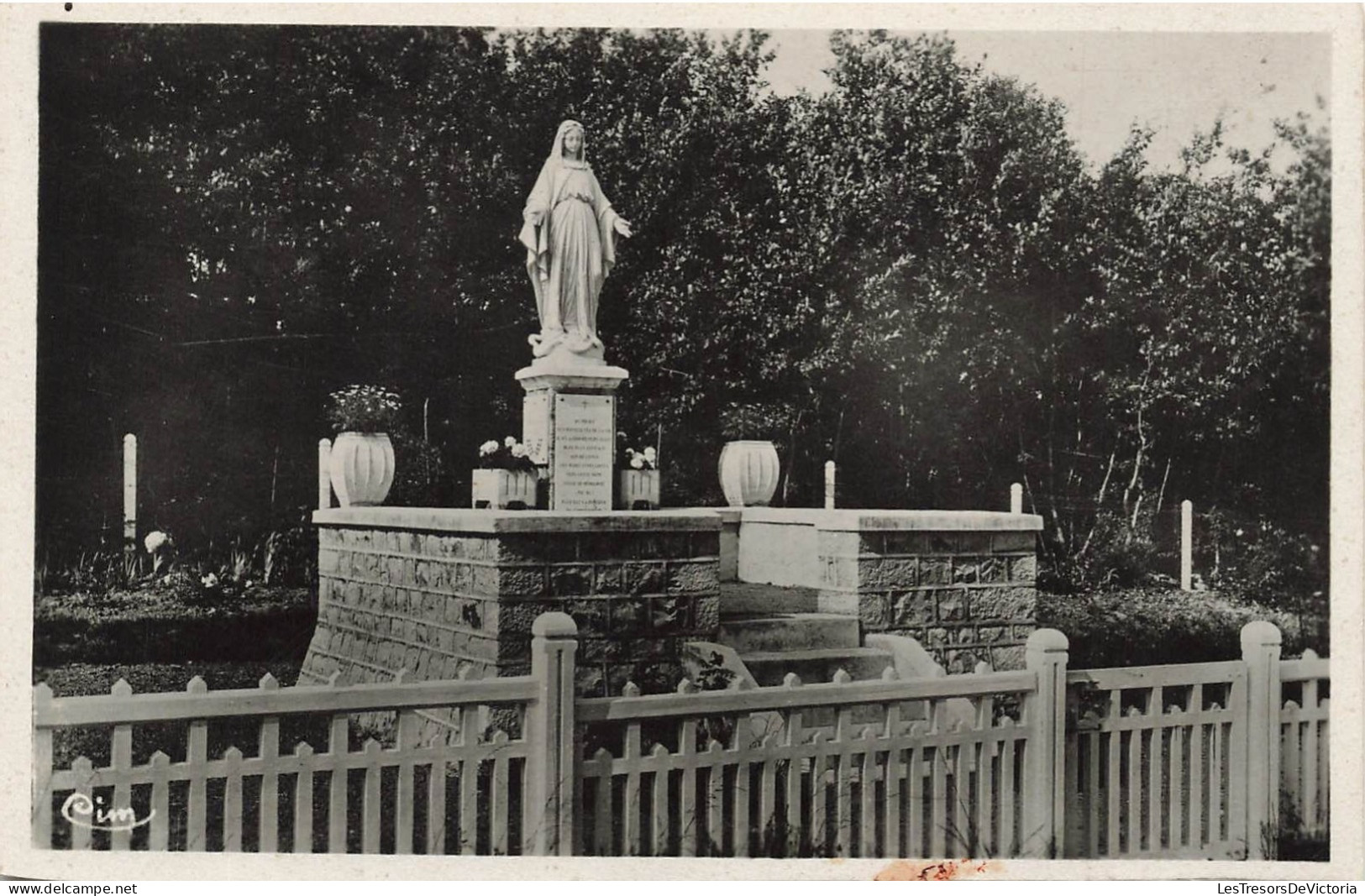 FRANCE - Clermain (S Et L) - Notre Dame De Champs De La Garde - Statue - Vue Générale - Carte Postale Ancienne - Macon