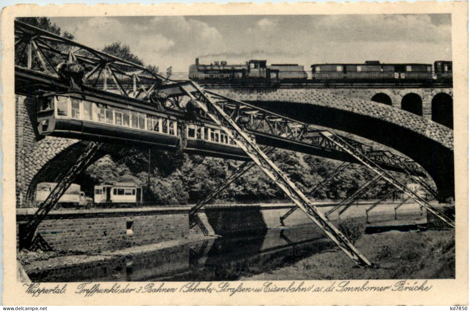 Wuppertal - Treffpunkt Der 3 Bahnen - Wuppertal