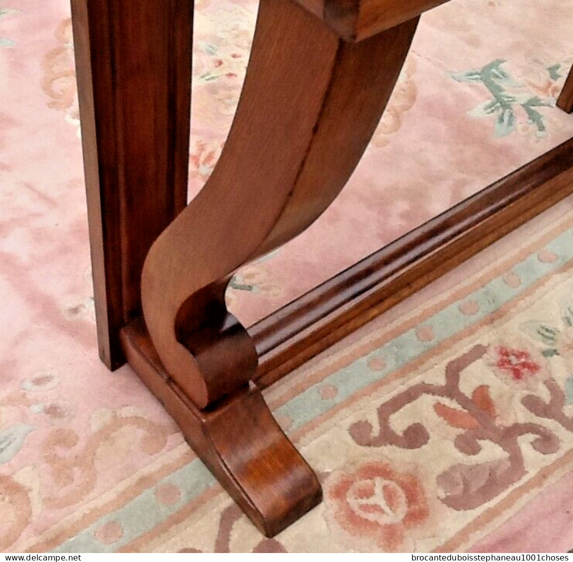 Table Console En Noyer De Style Restauration - Tables & Pedestals