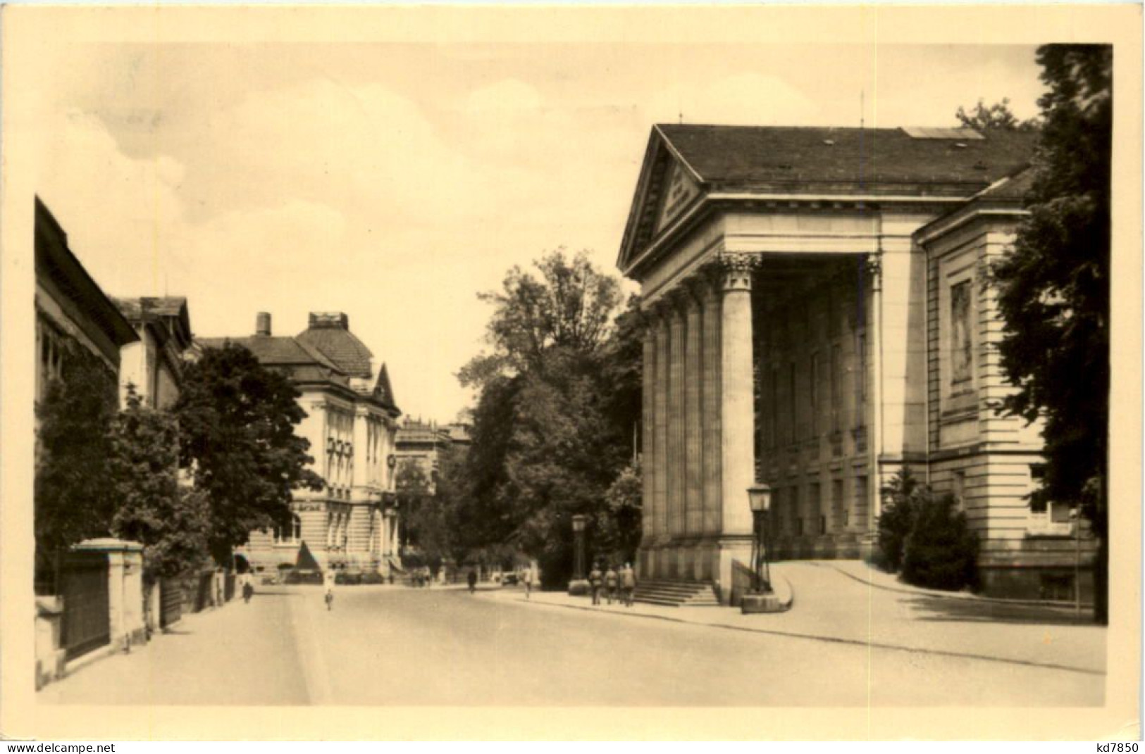 Meiningen - Am Theater - Meiningen