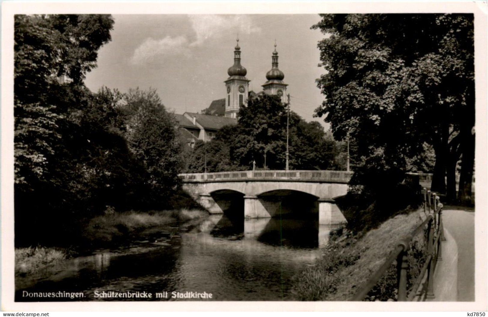 Donaueschingen, Schützenbrücke Mit Stadtkirche - Donaueschingen