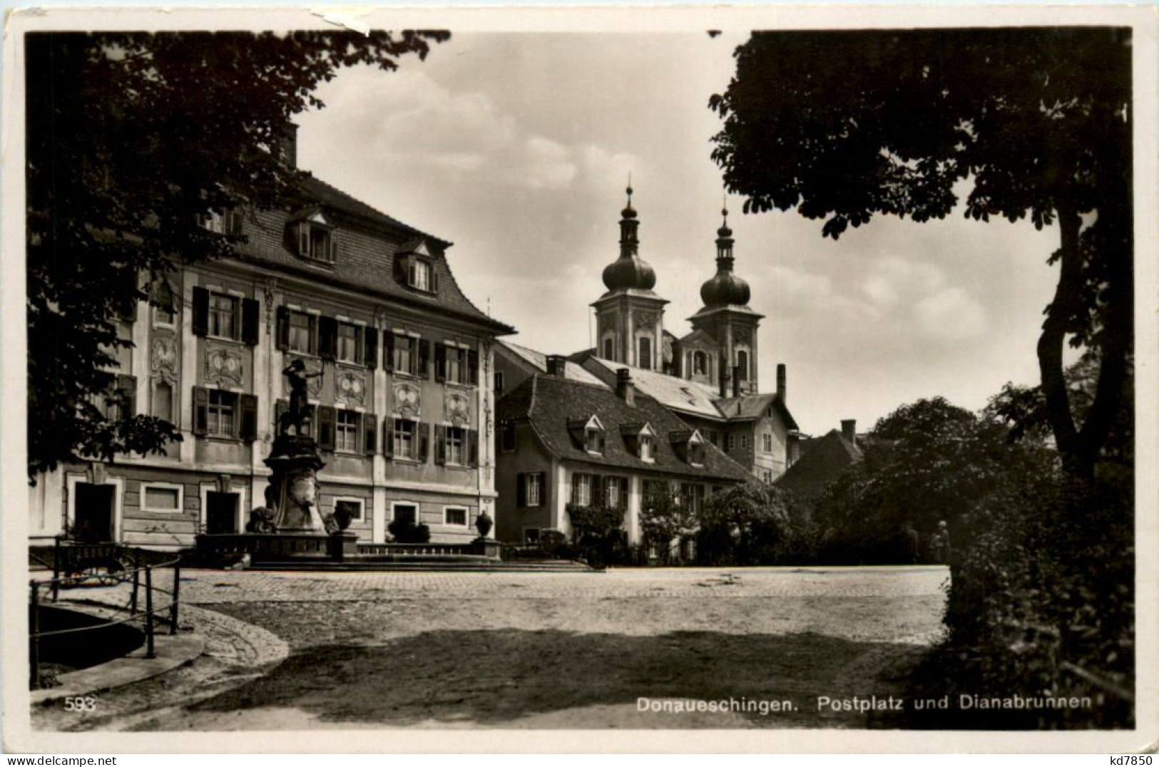 Donaueschingen, Postplatz Und Dianabrunnen - Donaueschingen