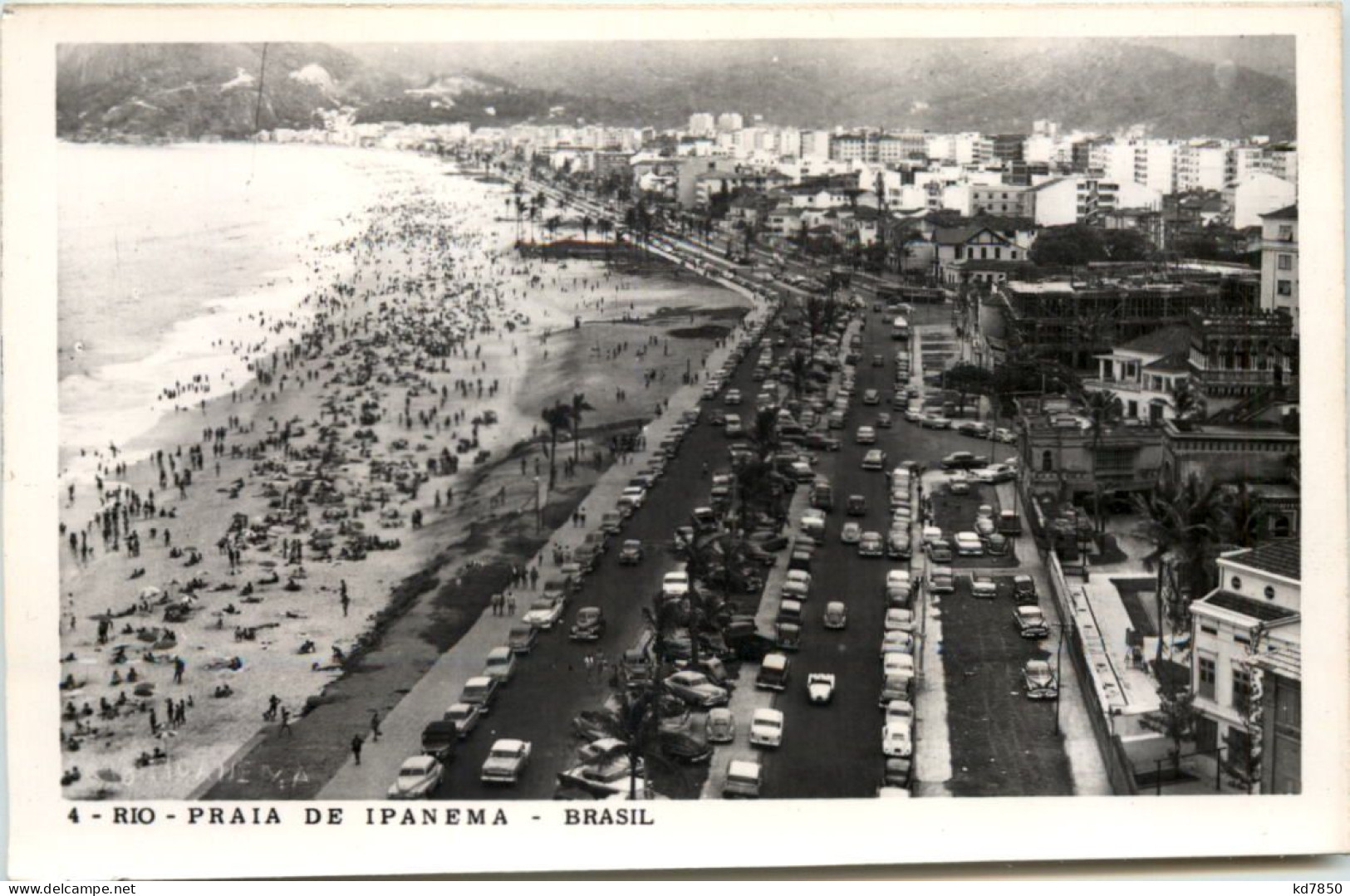 Rio - Praia De Ipanema - Rio De Janeiro