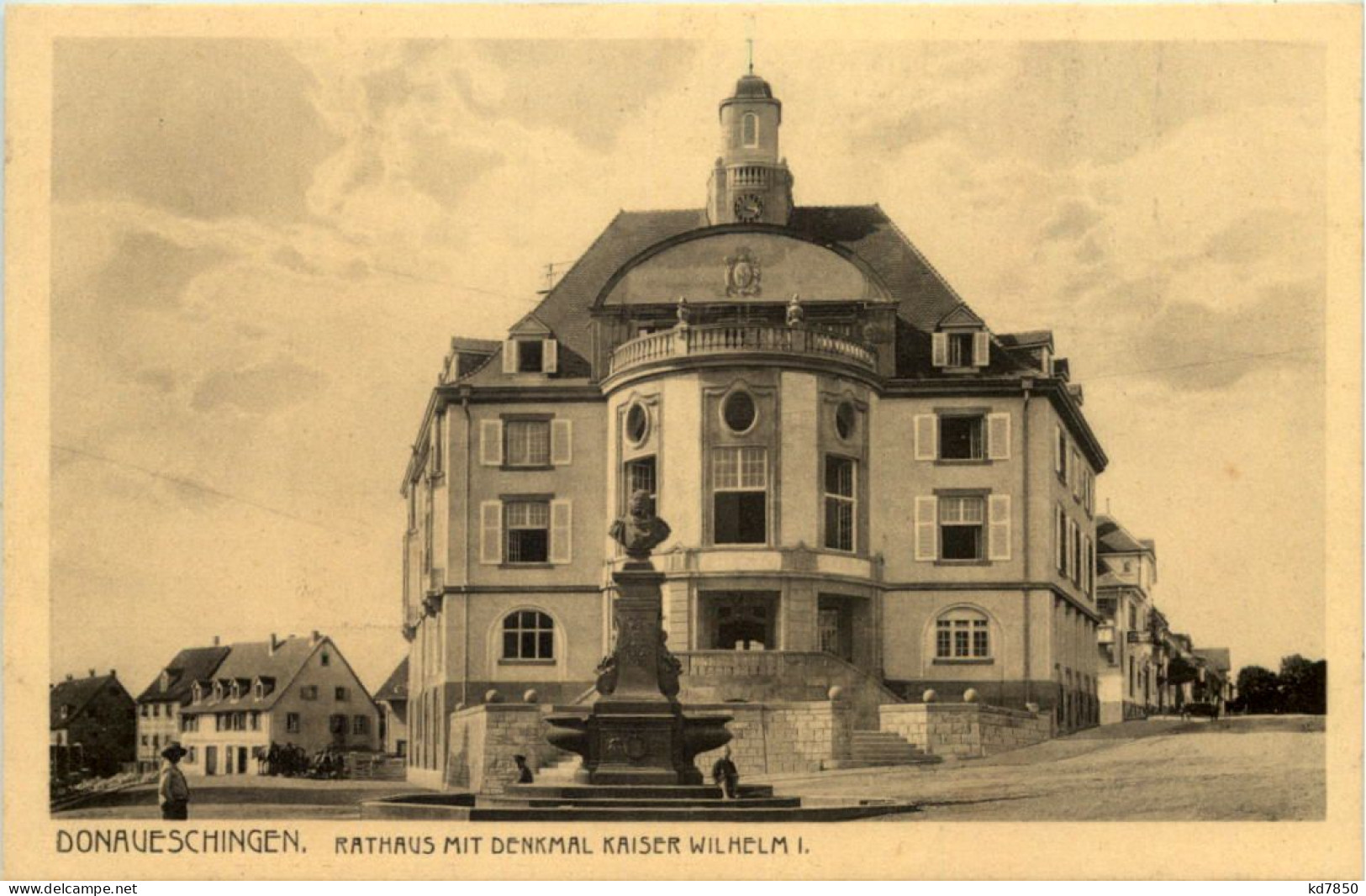 Donaueschingen, Rathaus Mit Denkmal Kaiser Wilhelm I - Donaueschingen