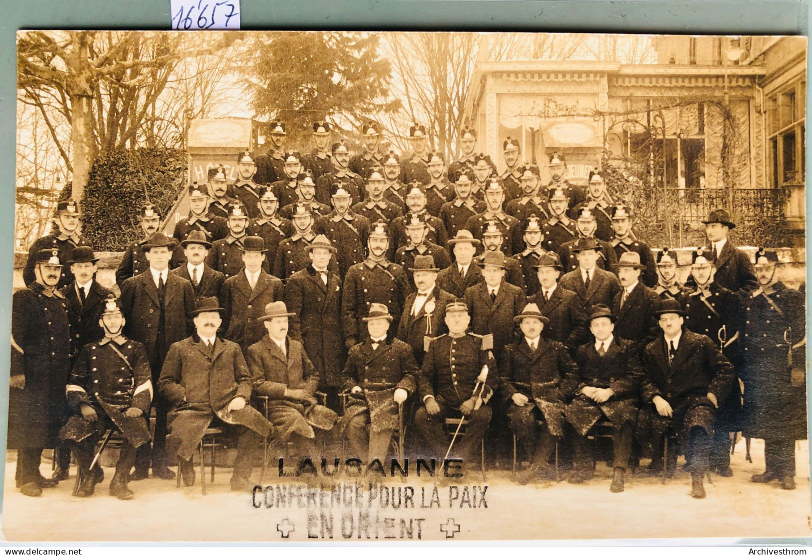 À Lausanne, Dans Le Jardin Devant Le Château D'Ouchy, Conférenciers Pour La Paix En Orient (16'657) - Lausanne