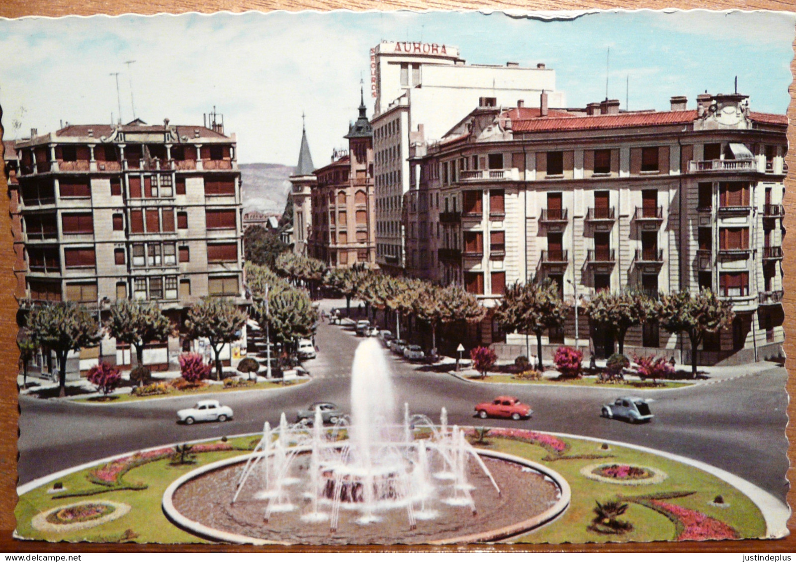 POMPLONA PLAZA PRINCIPE DE VIANA Y AVENIDA DE SAN IGNACIO DAUPHINES RENAULT - Navarra (Pamplona)