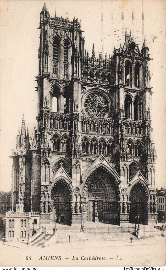 FRANCE - Amiens - Vue Sur La Cathédrale - L L - Vue Face à L'entrée - Vue Générale - Carte Postale Ancienne - Amiens