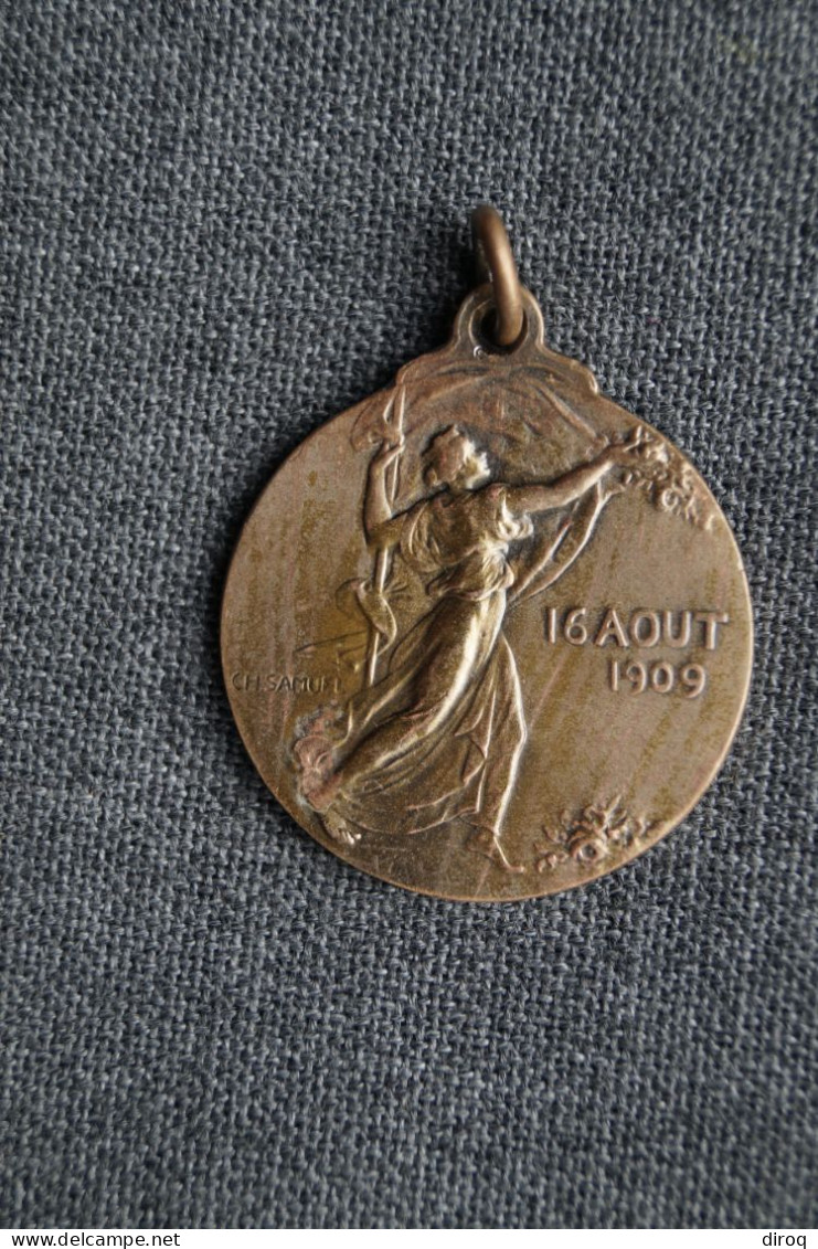Médaille Bronze Daté Du 16/08/1909,Bruxelles,signé Ch. Samuel, + - 30 Mm De Diamètre - Bronzes