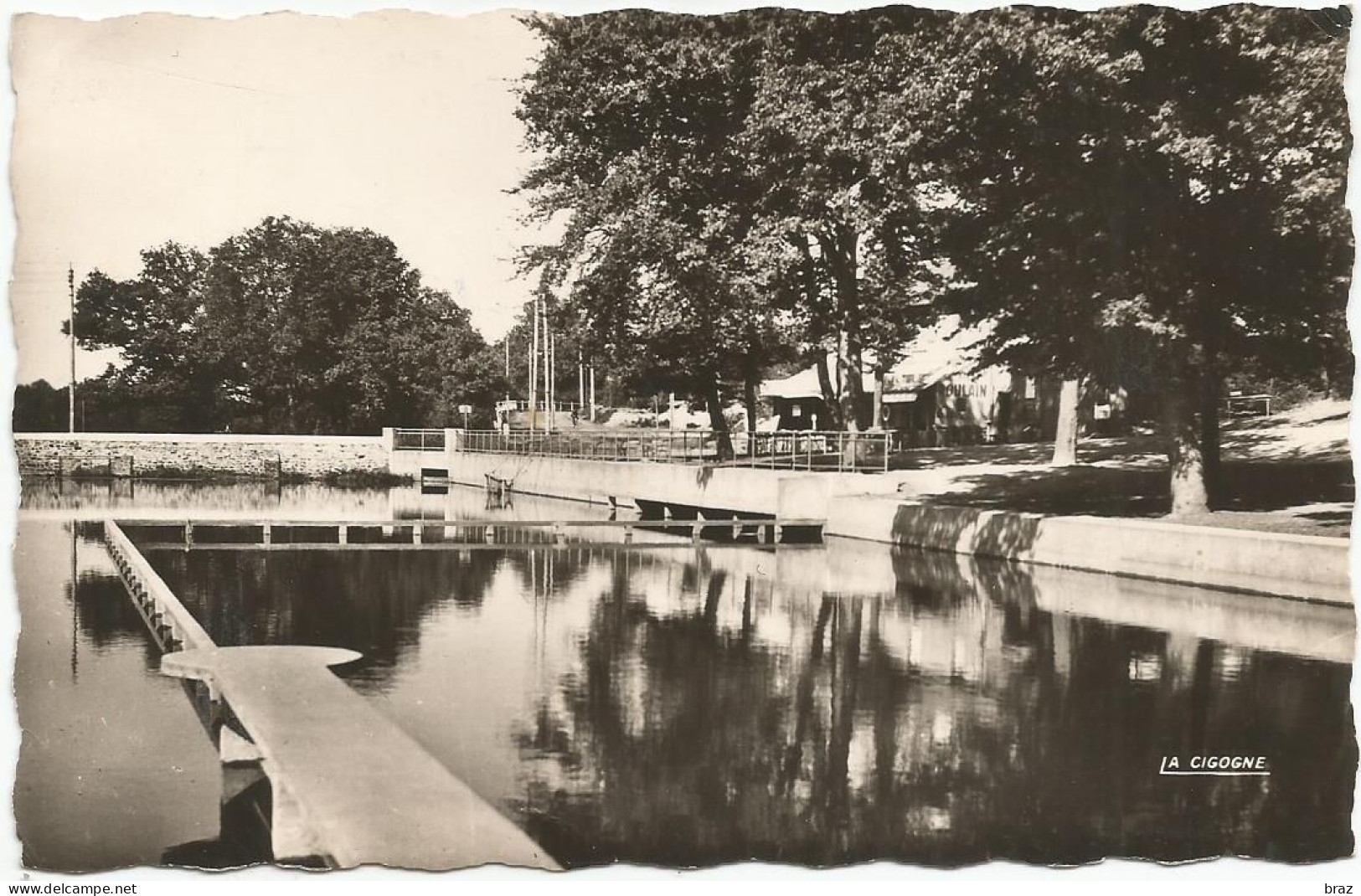 CPSM Fourmies  étang Des Moines Piscine - Fourmies