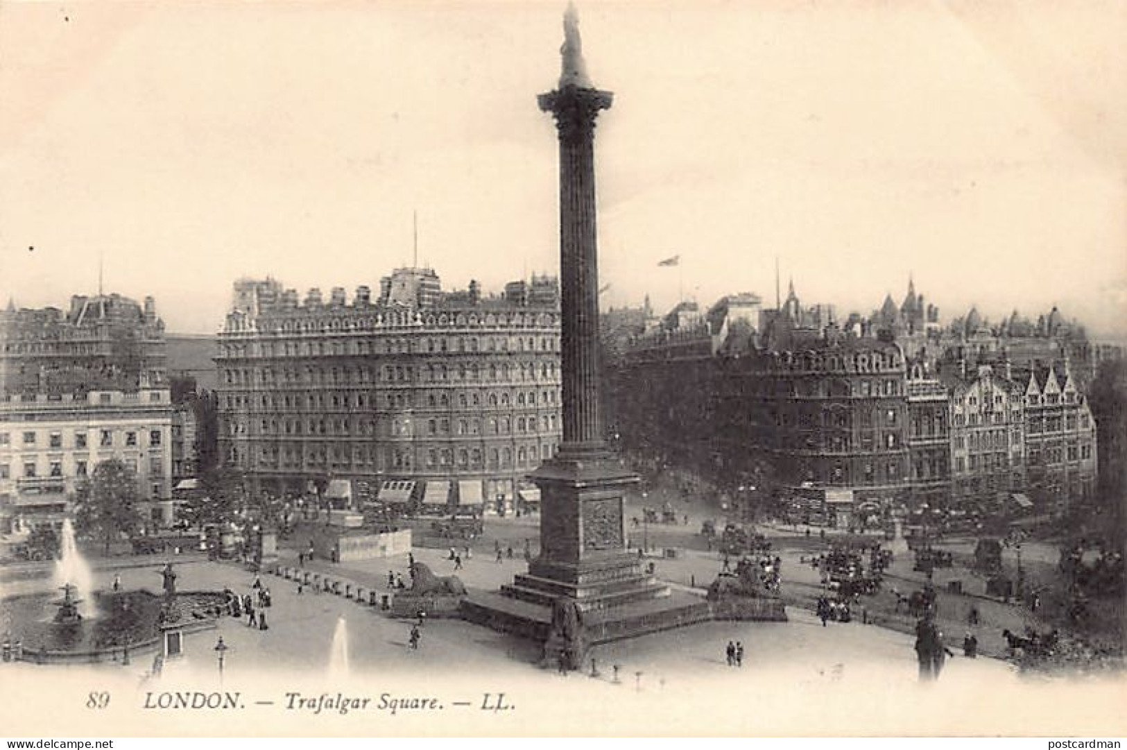 England - LONDON - Trafalgar Square - Publ. LL Levy 89 - Trafalgar Square