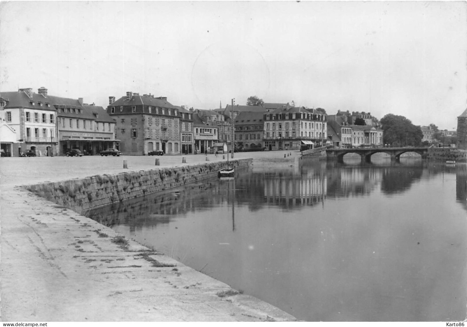 Lannion * Vue Des Quais De La Ville - Lannion