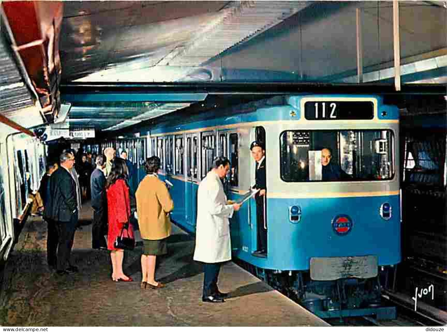 Trains - Métro - Paris - Rame Sur Pneumatiques En Station - CPM - Voir Scans Recto-Verso - Subway