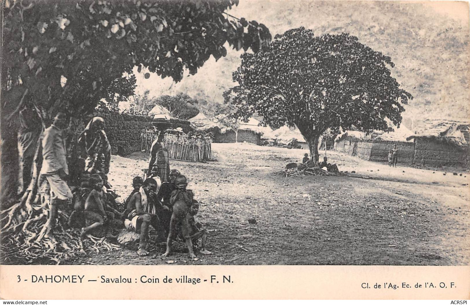 BENIN DAHOMEY SAVALOU Coin De Village 19(scan Recto-verso) MA213 - Benin