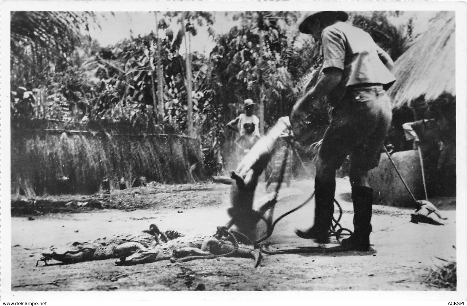 GUINEE FRANCAISE Dressage De Caiman VIALLA Chasseur De Caimans 20(scan Recto-verso) MA239 - Guinée Française