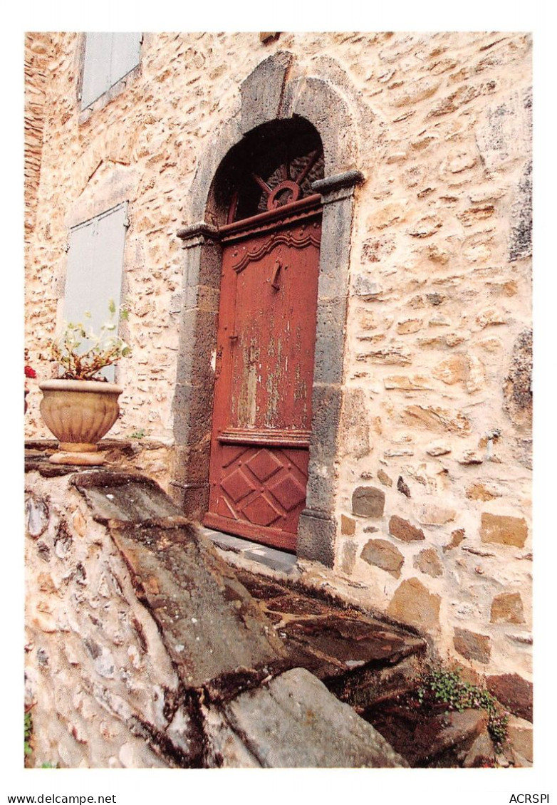 BLESLE Porte Ancienne Sur La Facade En Pierres 23(scan Recto-verso) MA227 - Blesle