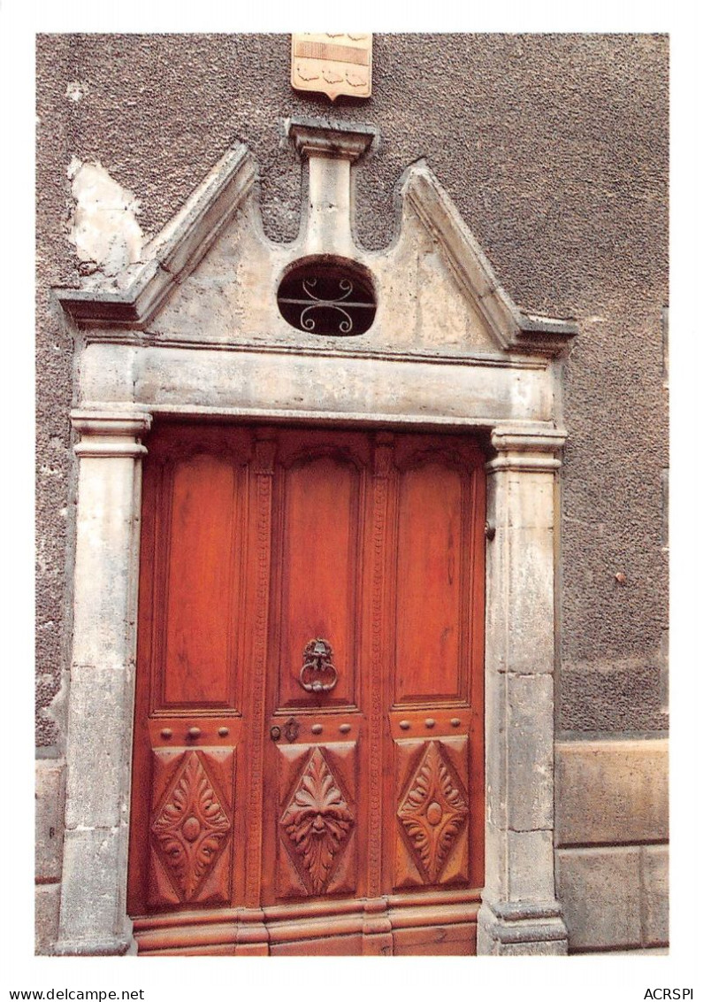 BLESLE Porte Ancienne D Un Hotel Particulier Surmontee Des Armoiries De La Famille 18(scan Recto-verso) MA227 - Blesle