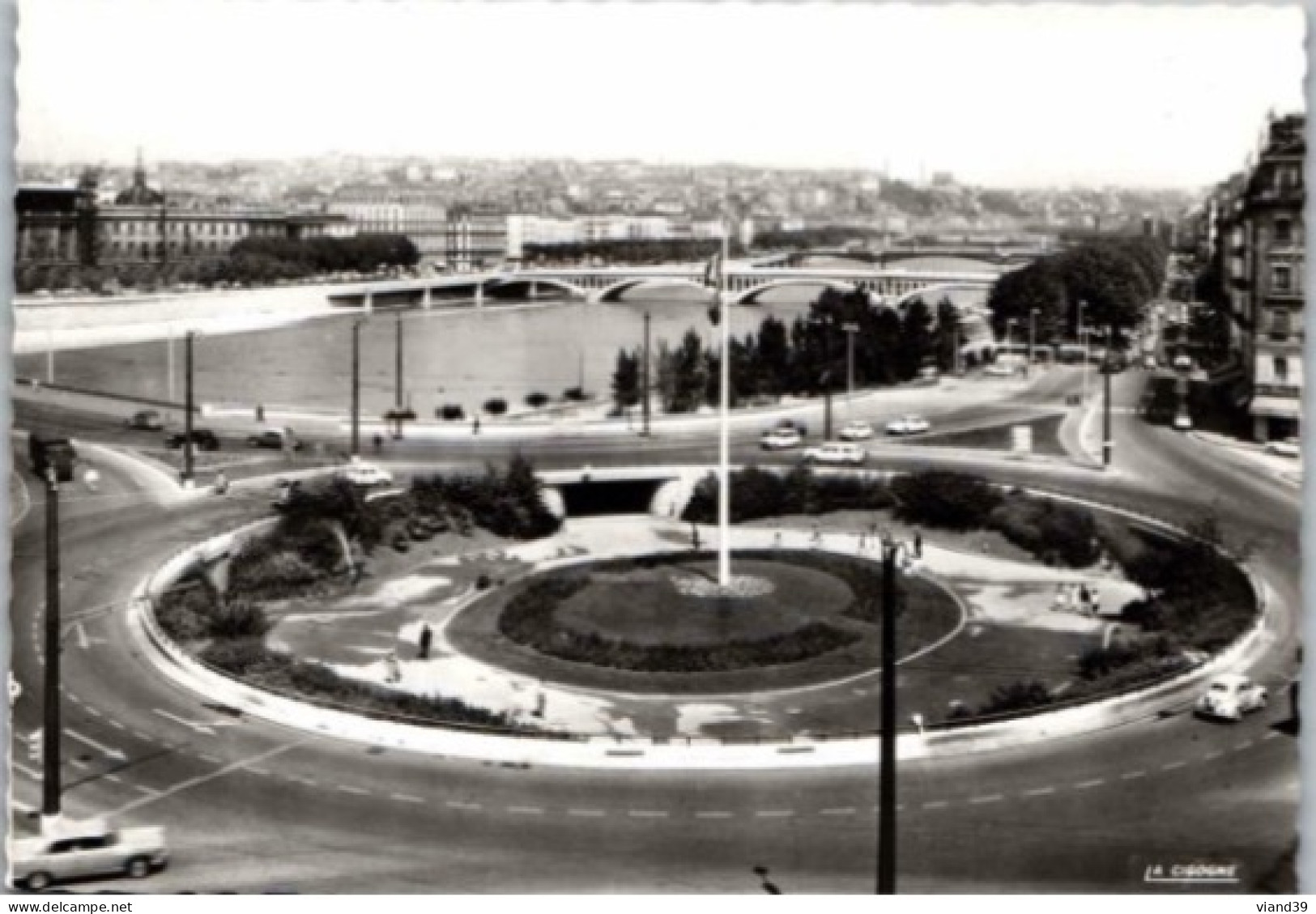 LYON. -  Rond-point Du Pont De La Guillotière " La Fosse Des Ours"   -  Non écrite - Lyon 2