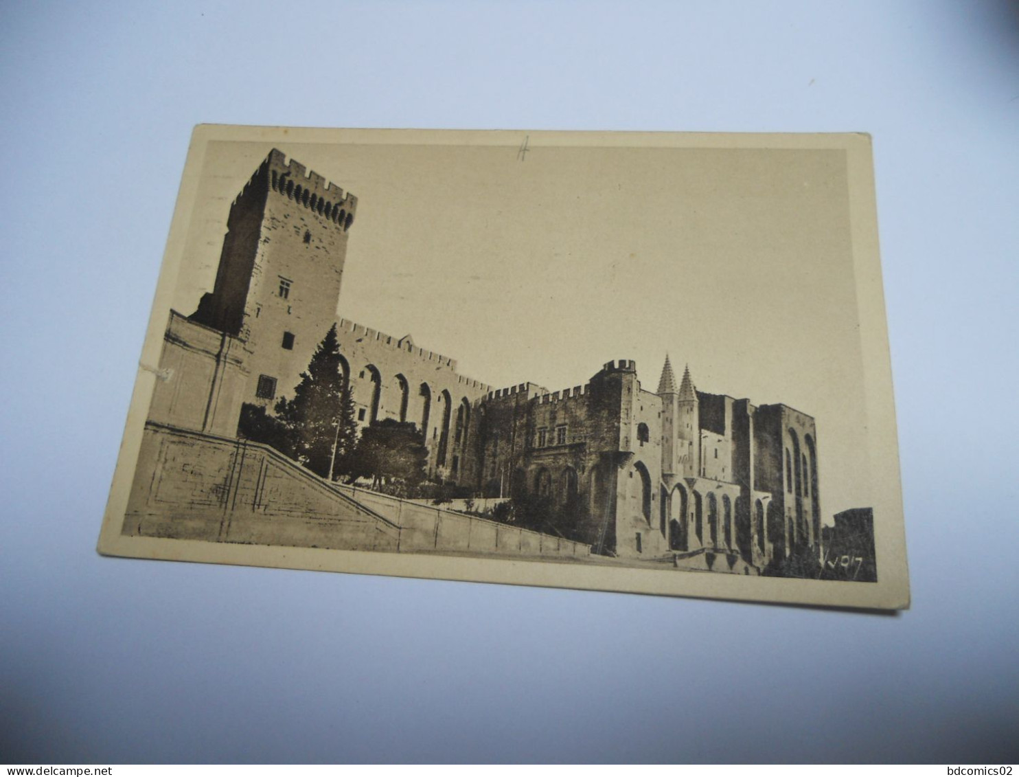 DEP 84 VAUCLUSE CARTE ANCIENNE EN N/BL (marron)  DE 1936  AVIGNON FACADE PRINCIPALE DU PALAIS DES PAPES  EDIT YVON/////T - Avignon (Palais & Pont)