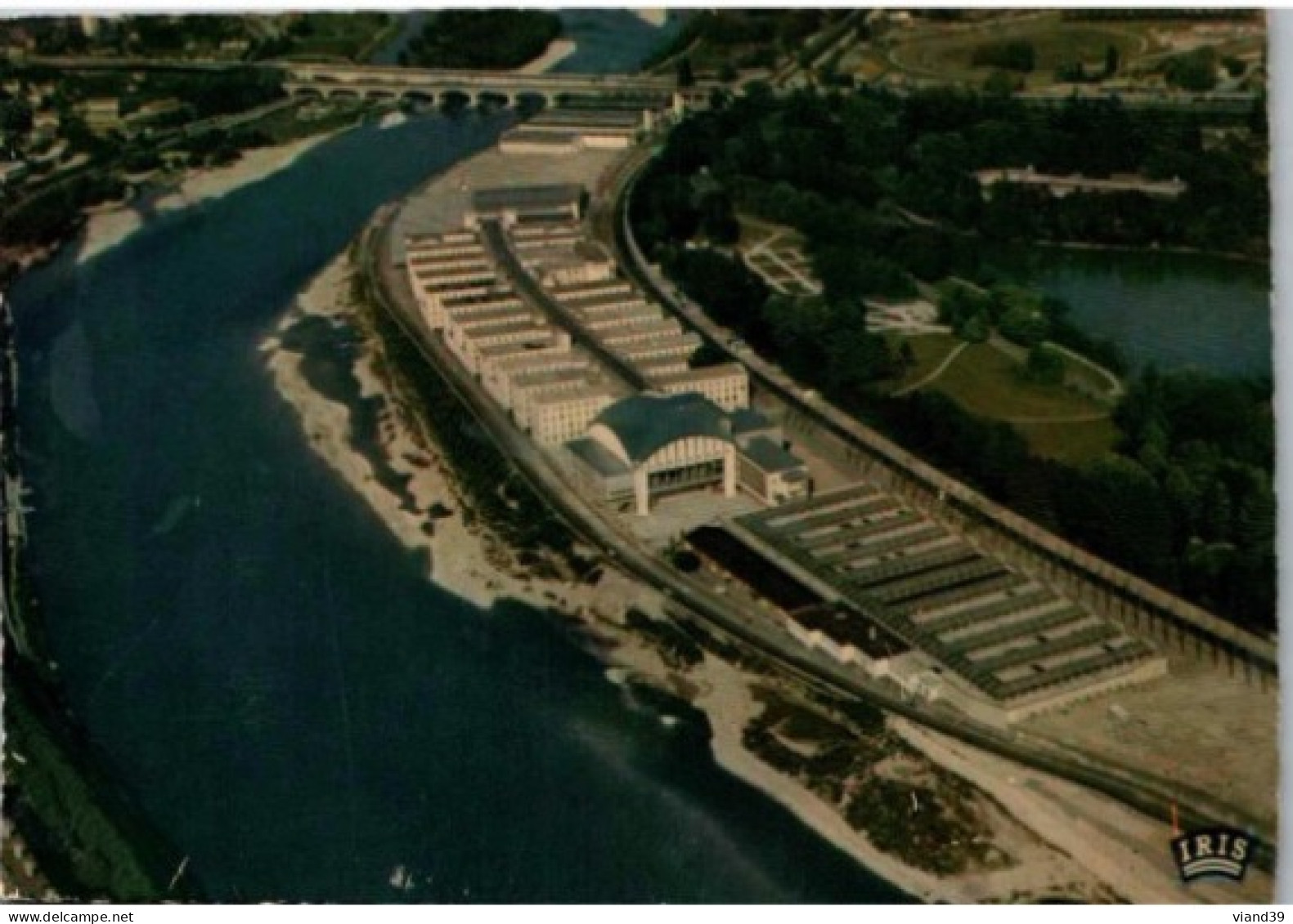 LYON. -  Vue Aérienne Le Rhône, Plais De La Foire, Parc De La Tête D'Or.     Non écrite.      Traces De Collage Au Dos - Lyon 6